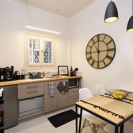 Apartment The Nest Of Filoxenia Athens