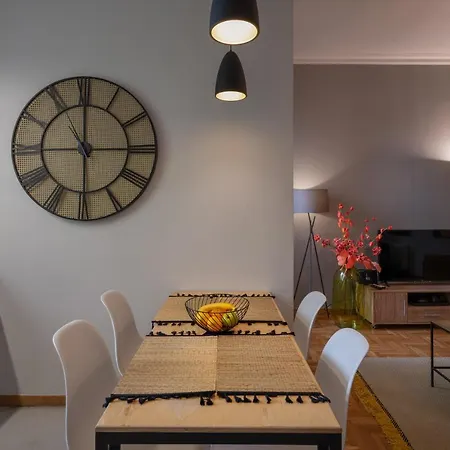 The Nest Of Filoxenia Apartment Athens